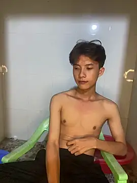 Nguyencuong1999 online show from 05-27-26, 03:20
