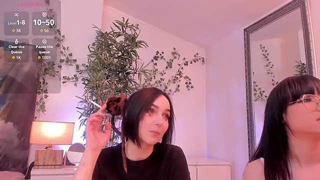 mira0 0 online show from 04-07-26, 07:25
