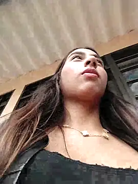 Sexy sara outdoorss online show from 04-05-26, 06:49