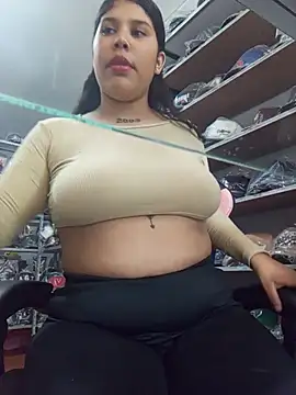 venuslaferte  online show from 05-21-26, 07:32