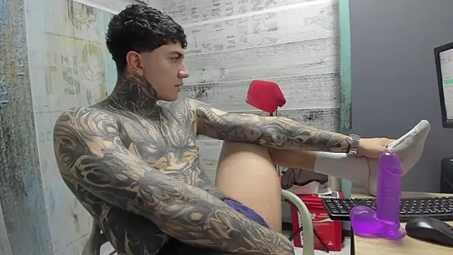 Gury tattoo online show from 05-11-26, 07:22