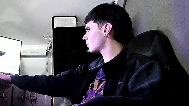 lio     online show from 05-27-26, 03:03