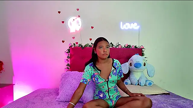 Ellie Cute7 online show from 05-26-26, 07:10