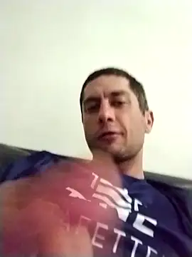 Snapshot of Sexy_Strong9295 chatting on 03-22-26, 04:21 Sexy Strong9295 online show from 03-22-26, 04:21