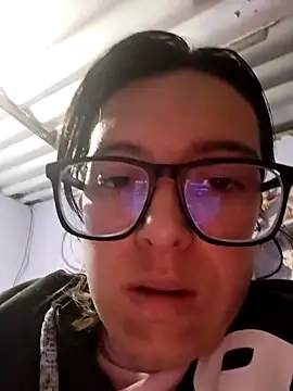 Snapshot of Greta_silber26 chatting on 03-26-26, 12:39 Greta silber26 online show from 03-26-26, 12:39