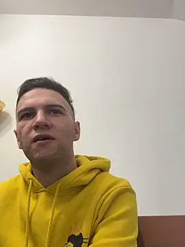 Snapshot of undercoverteen chatting on 03-22-26, 07:01 undercoverteen online show from 03-22-26, 07:01