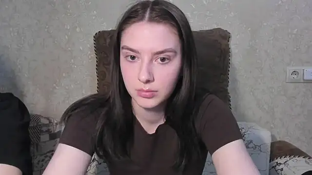 Snapshot of muuur_love231 chatting on 03-23-26, 04:11 muuur love231 online show from 03-23-26, 04:11