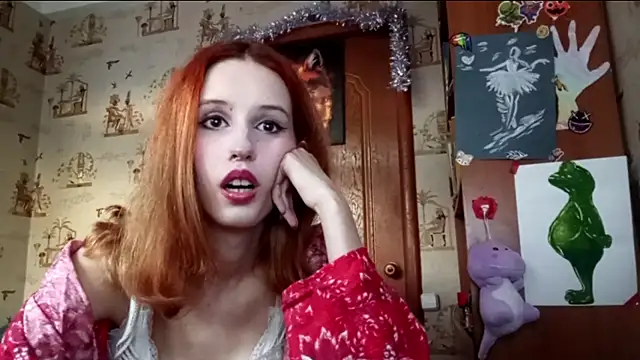 SirenFrost online show from 05-12-26, 03:53