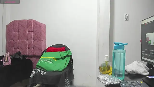 tiharaladys online show from 05-18-26, 10:54