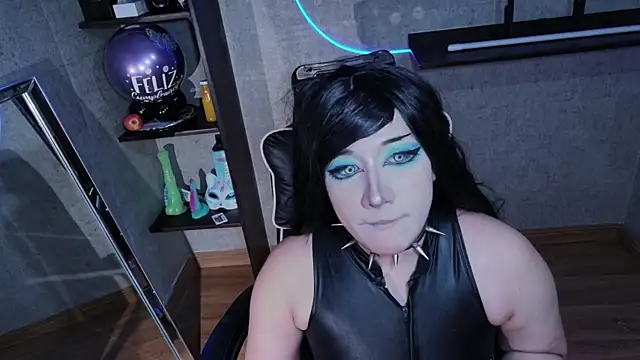 Carmillaa online show from 05-16-26, 12:18