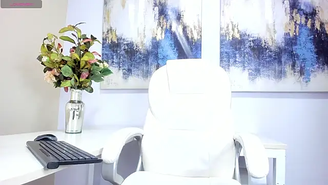 andreazoe online show from 05-26-26, 01:40