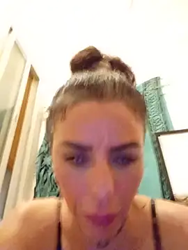 chiquitilla41 online show from 05-30-26, 05:04