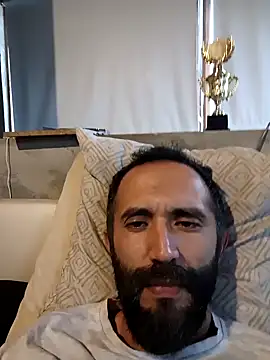 Snapshot of manlytony chatting on 03-21-26, 09:40 manlytony online show from 03-21-26, 09:40