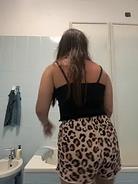 Supremegirlvibes online show from 05-27-26, 07:33