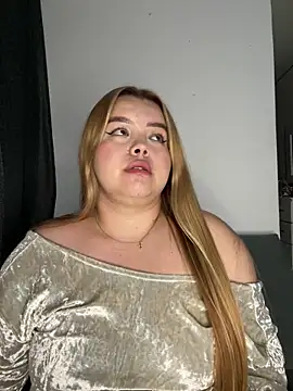 Snapshot of Mssblond1 chatting on 03-23-26, 04:16 Mssblond1 online show from 03-23-26, 04:16