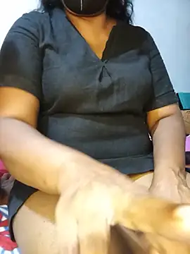 Snapshot of Jayani1978 chatting on 07-04-26, 11:05 Jayani1978 online show from 07-04-26, 11:05
