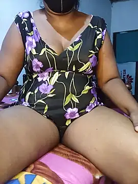 Snapshot of Jayani1978 chatting on 07-04-26, 11:11 Jayani1978 online show from 07-04-26, 11:11