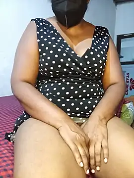 Snapshot of Jayani1978 chatting on 07-20-26, 02:04 Jayani1978 online show from 07-20-26, 02:04