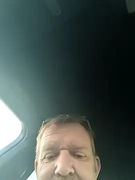 Notiesfuk online show from 06-17-26, 08:32