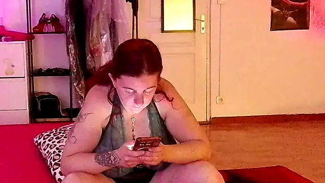 C0chonne59  online show from 04-10-26, 05:50