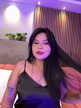 Ada johansenn online show from 04-07-26, 11:54