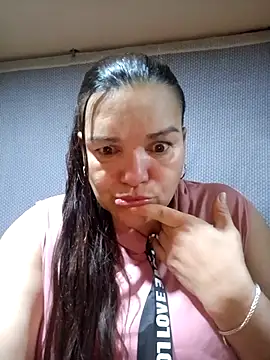 Snapshot of Zuleyka_69 chatting on 04-06-26, 10:05 Zuleyka 69 online show from 04-06-26, 10:05