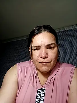 Snapshot of Zuleyka_69 chatting on 04-15-26, 10:11 Zuleyka 69 online show from 04-15-26, 10:11