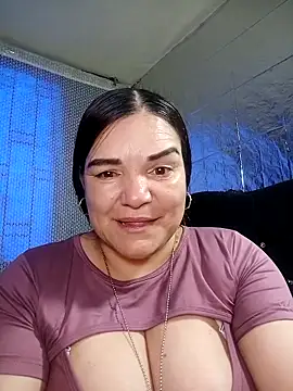 Snapshot of Zuleyka_69 chatting on 04-19-26, 09:17 Zuleyka 69 online show from 04-19-26, 09:17