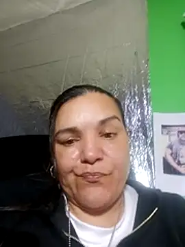 Snapshot of Zuleyka_69 chatting on 04-23-26, 09:39 Zuleyka 69 online show from 04-23-26, 09:39