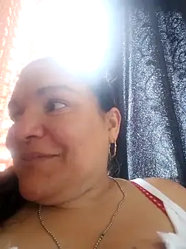 Snapshot of Zuleyka_69 chatting on 05-02-26, 04:12 Zuleyka 69 online show from 05-02-26, 04:12