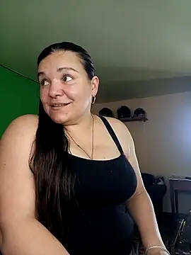 Snapshot of Zuleyka_69 chatting on 05-04-26, 09:44 Zuleyka 69 online show from 05-04-26, 09:44