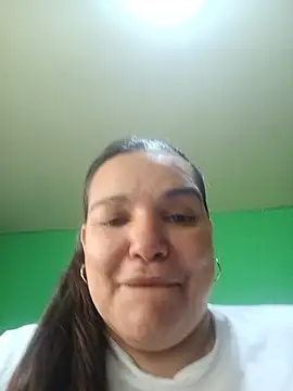 Snapshot of Zuleyka_69 chatting on 05-14-26, 10:27 Zuleyka 69 online show from 05-14-26, 10:27