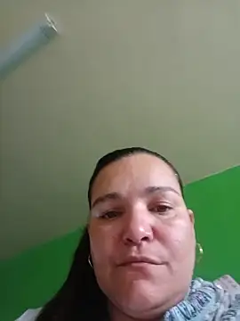 Snapshot of Zuleyka_69 chatting on 05-18-26, 10:15 Zuleyka 69 online show from 05-18-26, 10:15