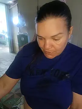Snapshot of Zuleyka_69 chatting on 05-24-26, 09:31 Zuleyka 69 online show from 05-24-26, 09:31