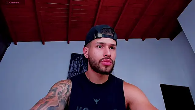 Santos ramirez1 online show from 04-01-26, 01:52
