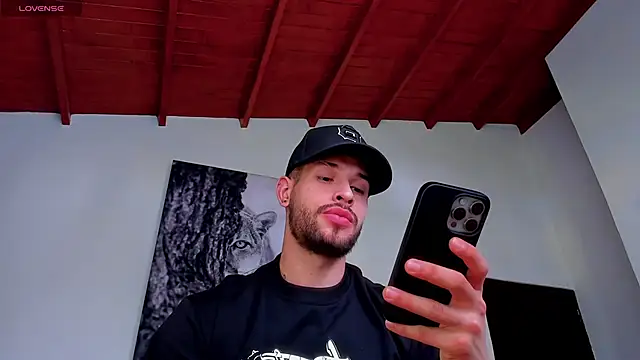Santos ramirez1 online show from 04-25-26, 03:09