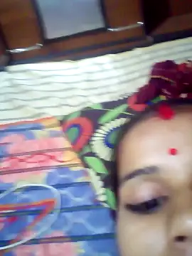 Raveena0990 online show from 05-17-26, 03:08
