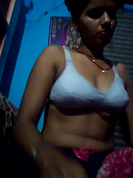 Raveena0990 online show from 05-19-26, 02:12
