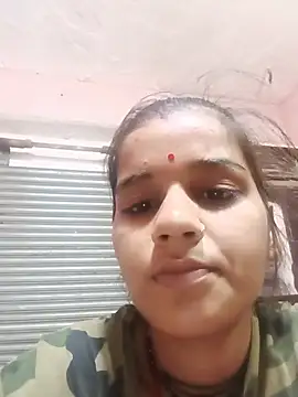 Raveena0990 online show from 05-29-26, 08:40