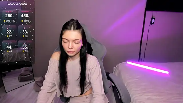 Snapshot of SweetMary_adam chatting on 04-01-26, 02:25 SweetMary adam online show from 04-01-26, 02:25