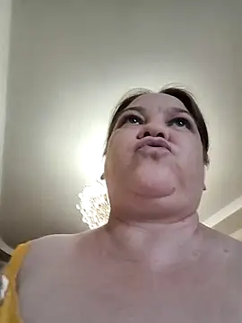 Snapshot of _Yourpussy_ chatting on 03-22-26, 12:30 Yourpussy online show from 03-22-26, 12:30