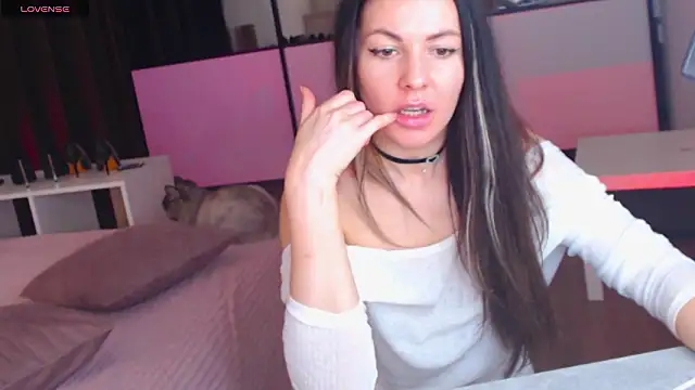 Snapshot of purrAmelinaa chatting on 03-23-26, 06:01 purrAmelinaa online show from 03-23-26, 06:01