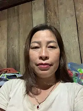 Snapshot of -Lomymy- chatting on 03-25-26, 12:11 -Lomymy- online show from 03-25-26, 12:11