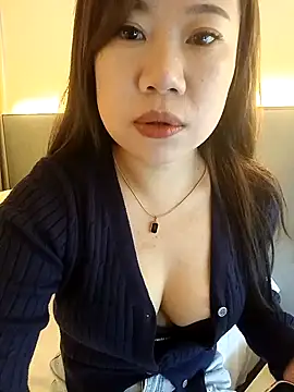 nina 520 online show from 03-24-26, 06:18