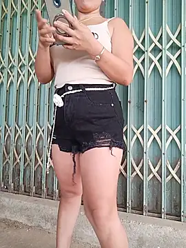 Snapshot of sena_baby chatting on 06-07-26, 12:15 sena baby online show from 06-07-26, 12:15