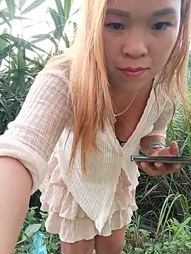 Snapshot of sena_baby chatting on 07-25-26, 11:24 sena baby online show from 07-25-26, 11:24