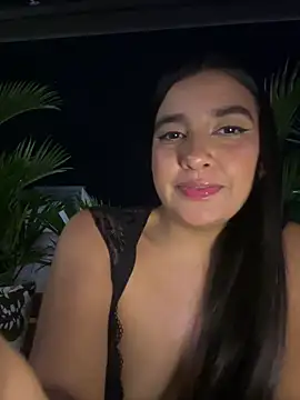 HaileyBiieber online show from 05-15-26, 11:45