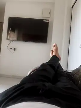 B S0051 online show from 04-04-26, 01:59