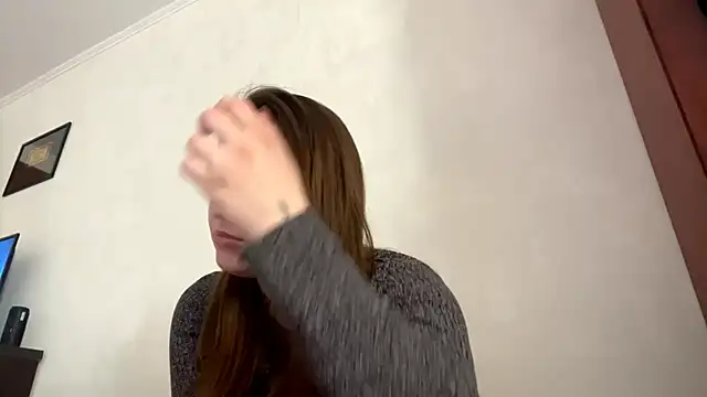 Snapshot of NosyFuel chatting on 03-23-26, 08:18 NosyFuel online show from 03-23-26, 08:18