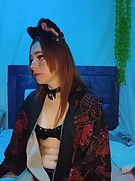 Amber prada online show from 06-17-26, 12:02
